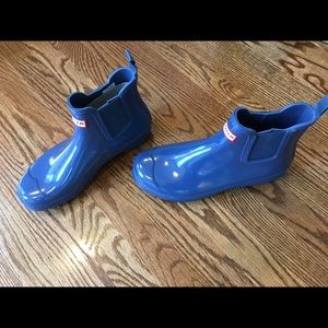 Hunter Chelsea Glossy Ankle Rain Boots
